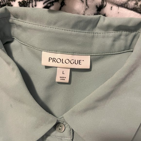 Blue button down - Picture 4 of 4